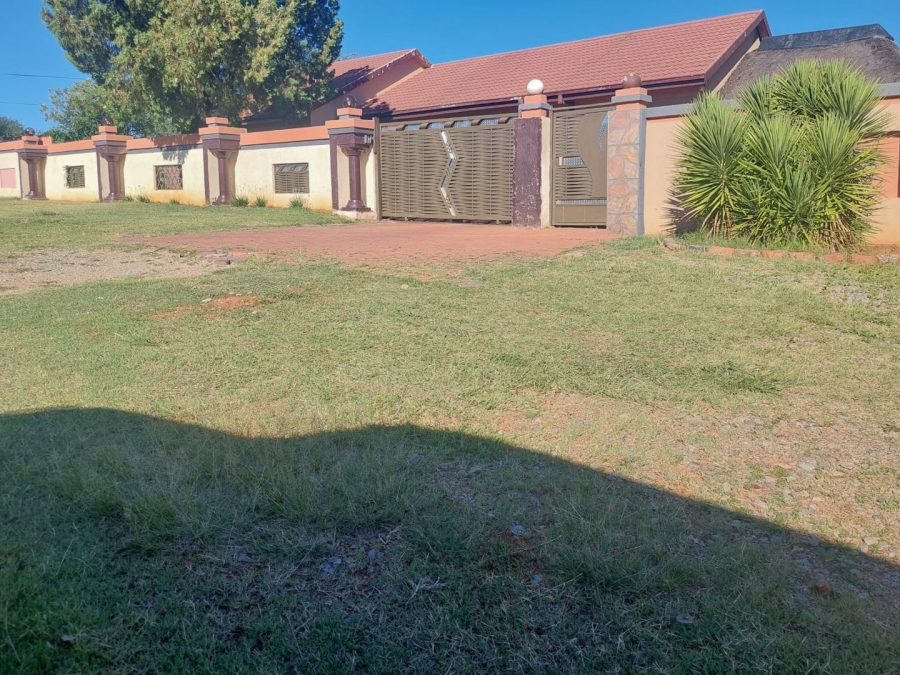 3 Bedroom Property for Sale in Randlespark North West
